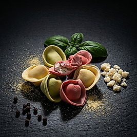 3 RENK 5 PEYNİRLİ TORTELLONI (3,5CM. * 10 GR)