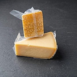 ZANETTI GRANO PADANO PARMESAN PEYNİRİ (PARÇA)