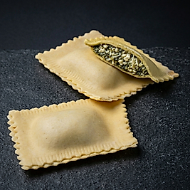 ISPANAKLI & PEYNİRLİ RAVIOLI (7CM * 25 GR.)