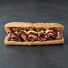 FÜME KABURGALI & MOZARELLA & BBQ SOSLU CİABATA SANDVİÇ