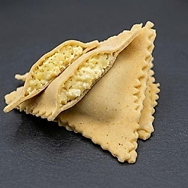 PATATESLİ & PEYNİRLİ ÜÇGEN RAVIOLI (8CM. * 24 GR.)